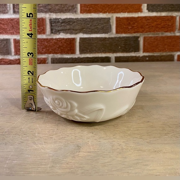 Vintage Lenox Rose Blossom Bowl Cream‎ Gold Trim Fine China Scalloped - Picture 6 of 11